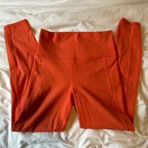 vuori studio pocket leggings